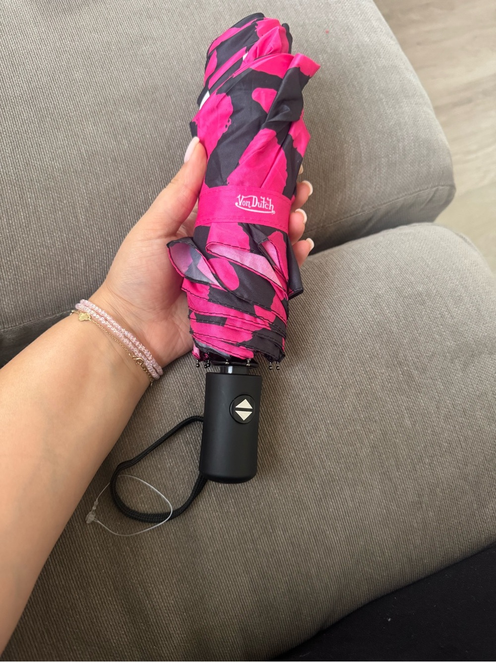 Von Dutch Hot Pink and Black Compact Folding Umbrella
